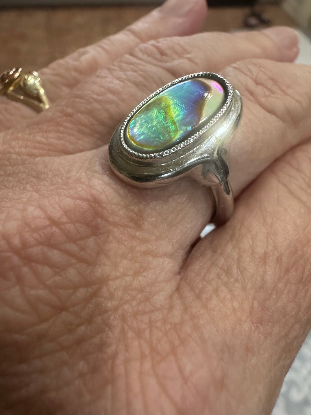Vintage Avon Iridescent Abalone Shell Adjustable Ring